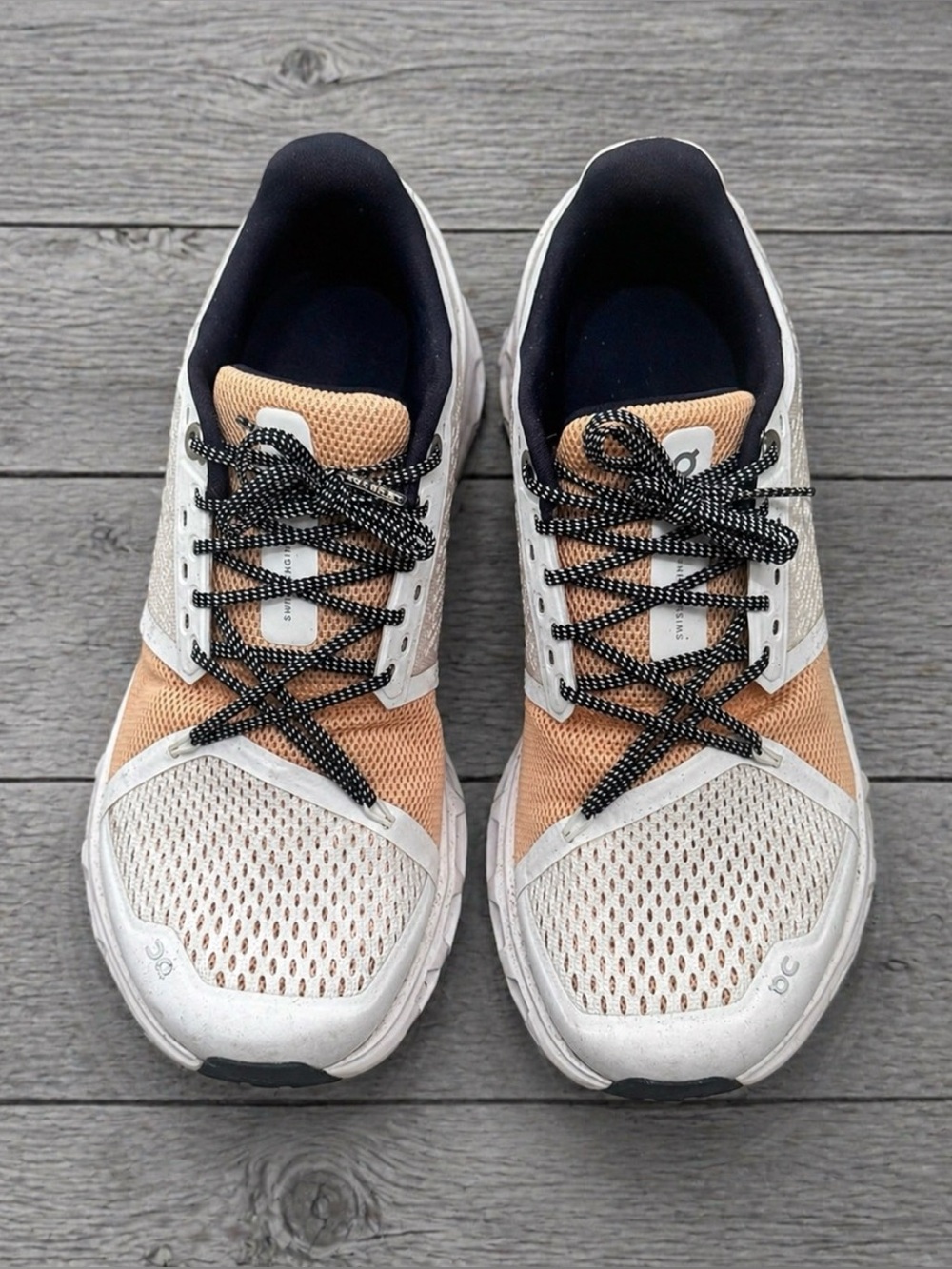 ON Cloud Running Shoes Women’s 7.5 | Swiss Engineering | Like New